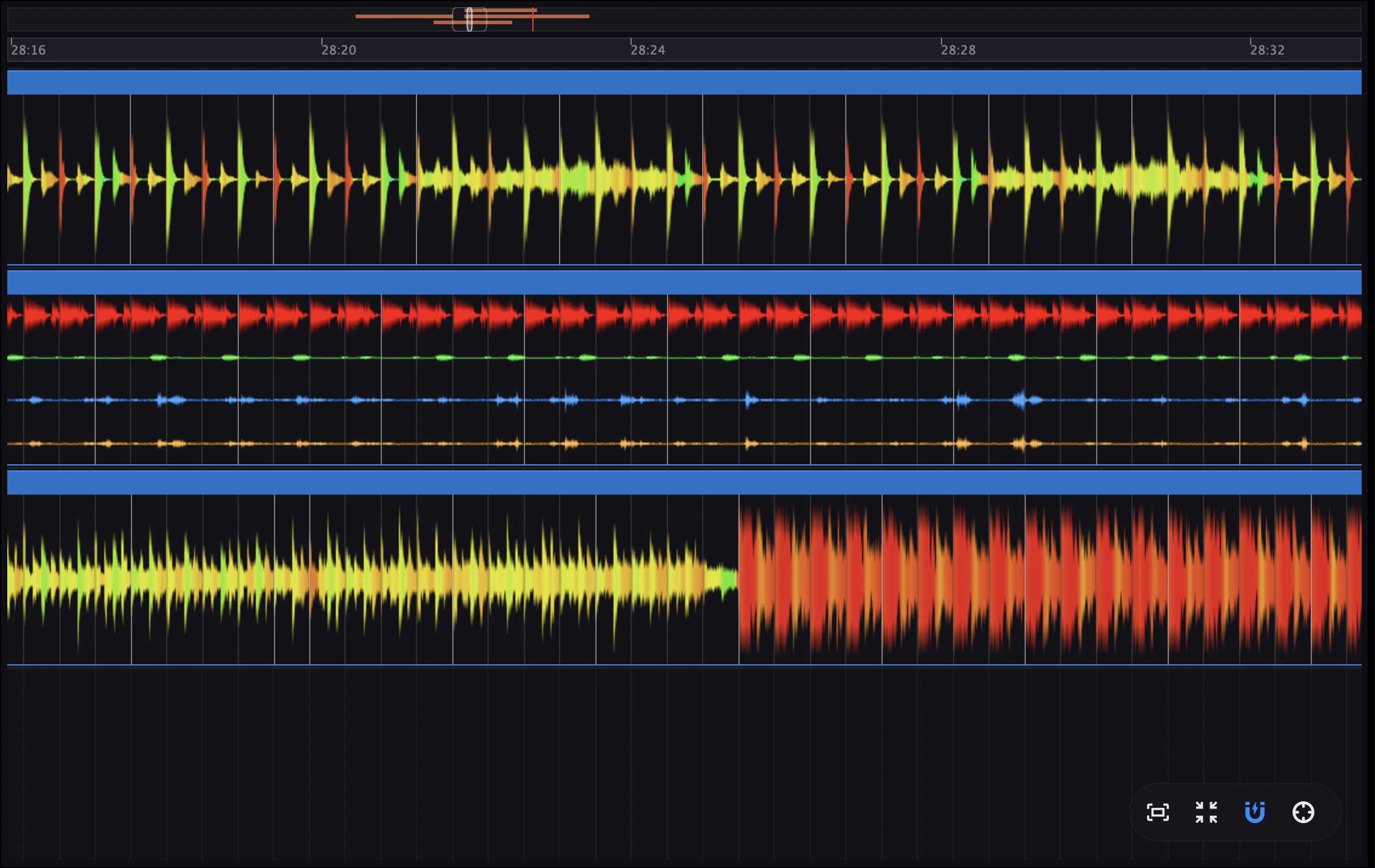 Kuartz timeline with multiple clips and transition overlap